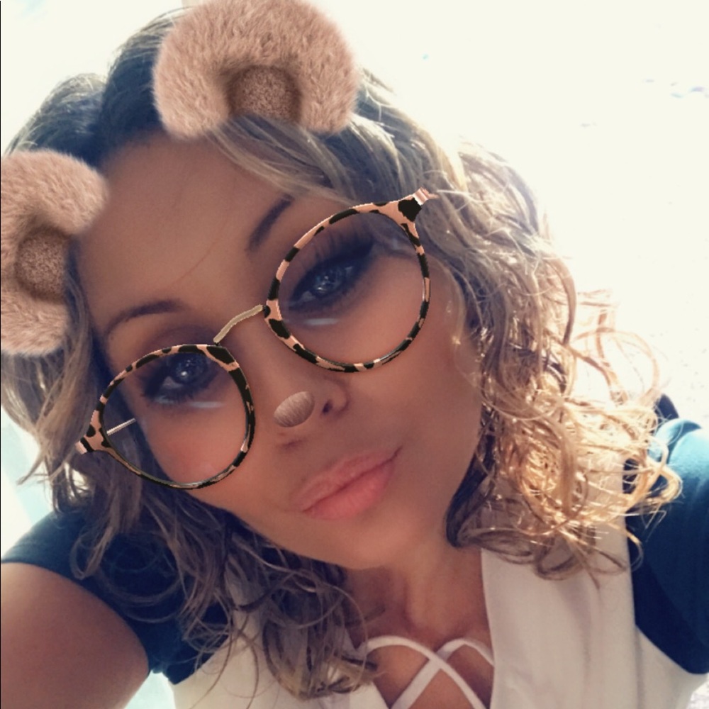 Meet your Posher, Erica